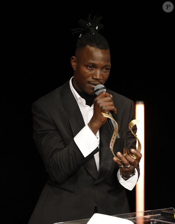 Exclusif - Abou Sangare (meilleur acteur) - 30ème Cérémonie des Lumières de la presse internationale au Forum des Images à Paris le 20 janvier 2025. © Coadic Guirec - Marc Ausset-Lacroix / Bestimage