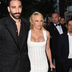 Les ex ne sont donc pas restés en très bons termes, comme le confirme le footballeur

Pamela Anderson et son compagnon Adil Rami lors de la soirée Amber Lounge Monaco 2019 au profit de la fondation de Jackie Stewart "Race Against Dementia" à l'hôtel Méridien Beach Plaza à Monaco, le 24 mai 2019.© Bruno Bebert / Bestimage