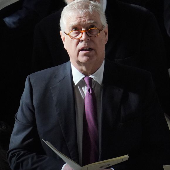 Le prince Andrew, duc d’York - Service commémoratif du roi Constantin de Grèce au château de Windsor le 27 février 2024. Photo by Julien Burton / Bestimage