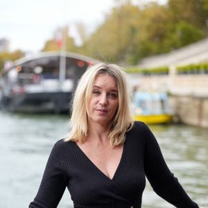 Ludivine Sagnier lors du lancement de la fondation Terres d'eau par Voies navigables de France (VNF) dont L.Sagnier est l'ambassadrice, à bord du Mirage au port Henri IV à Paris le 13 octobre 2025.
© Anne-Sophie Guebey / Bestimage