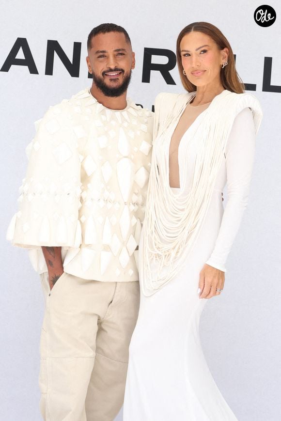 Le chanteur a cumulé les titres et osé ne plus apparaître seul sur scène. Avec Vitaa, il a formé un duo complice et chanté le tube Avant toi...

Slimane et Vitaa assistent au défilé de haute couture automne-hiver 2025/2026 de Stéphane Rolland dans le cadre de la Fashion Week de Paris, à Paris, en France, le 8 juillet 2025. Photo de Jérôme Domine/Abaca