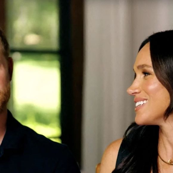 Du "Megxit" en 2020 à la sortie de "Spare" en 2023, Harry et Meghan ont traversé crises et révélations tout en restant soudés.

Los Angeles, États-Unis – Le prince Harry et Meghan Markle apparaissent dans la bande-annonce prestigieuse du documentaire d’ABC consacré aux 70 ans de Disneyland, où le duc révèle son attraction préférée du parc, et qui sera diffusé le 21 septembre prochain @Backgrid UK/ Bestimage