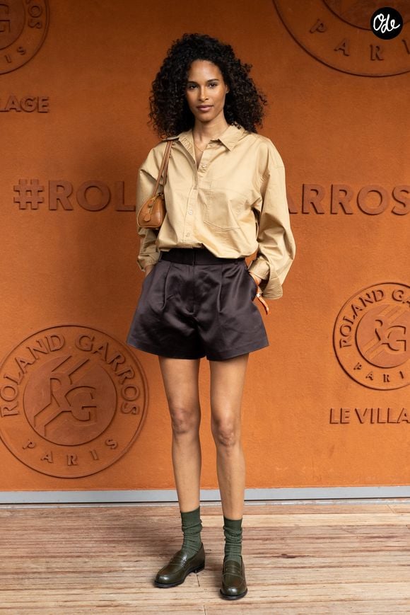 Cindy Bruna au village lors des Internationaux de France de Tennis de Roland Garros 2026. Paris, le 2 juin 2026. 
© Jacovides-Moreau / Bestimage