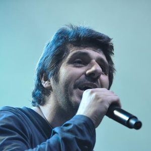 De retour dans la onzième saison de "The Voice Kids" qui a débuté le 30 août 2025, l'interprète du titre "Belle" âgé de 55 ans a fait des confidences sur sa tribu auprès des journalistes de "Télé-Loisirs".

Patrick Fiori participera au match de charité organisé au stade La  Palestre, au Cannet (06), ce samedi 29 mai au profit de l'association  Pour nos enfants. @Abaca