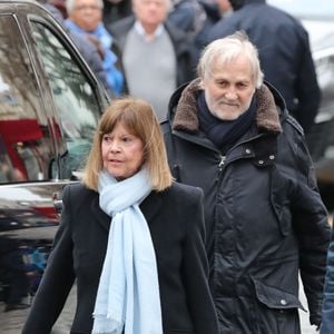 Le couple pratique le "sleep divorce", une habitude que Jean-Jacques Debout recommande même pour éviter les conflits, affirmant que cela préserve leur harmonie.

Chantal Goya et son mari Jean-Jacques Debout - Arrivées aux obsèques de Michou en l'église Saint-Jean de Montmartre à Paris. Le 31 janvier 2020
AGENCE / BESTIMAGE