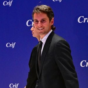 Gabriel Attal lors du dîner annuel du CRIF (Conseil représentatif des institutions juives de France) au Carrousel du Louvre à Paris le 3 juillet 2025.

© Christian Liewig / Bestimage