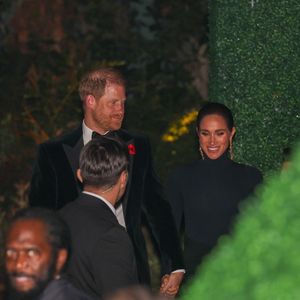 Après cette soirée, plusieurs photos des Sussex ont été publié sur les réseaux sociaux.

Meghan Markle et le prince Harry au 70e anniversaire de Kris Jenner à Beverly Hills le 8 novembre 2025. Photo : Backgrid USA / Bestimage