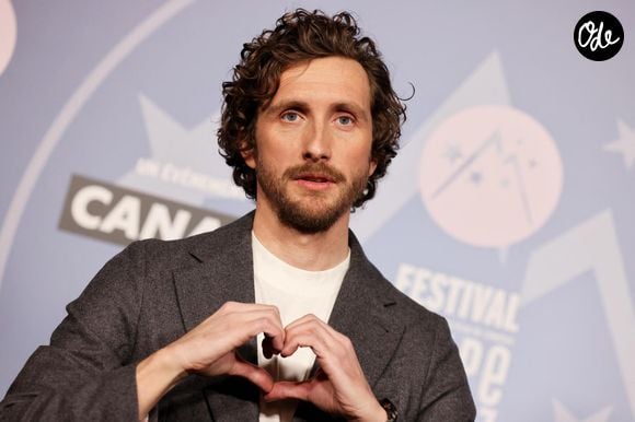 L'humoriste de 41 ans considère le Bois de Vincennes comme étant son "havre de paix"

Baptiste Lecaplain - Tapis rouge de la cérémonie d'ouverture du 29e Festival international du film de comédie de l'Alpe d'Huez, le 19 janvier 2026. © Dominique Jacovides/Bestimage