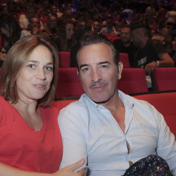Après sa carrière dans le patinage, Nathalie Péchalat est devenue commentatrice de la discipline sur Eurosport et désormais sur France Télévisions.

Exclusif - Nathalie Pechalat et son mari Jean Dujardin - People à la représentation exceptionnelle du spectacle musical "Sur la route Enchantée" de Chantal Goya au Palais des Congrès de la Porte Maillot à Paris - © Jack Tribeca / Bestimage