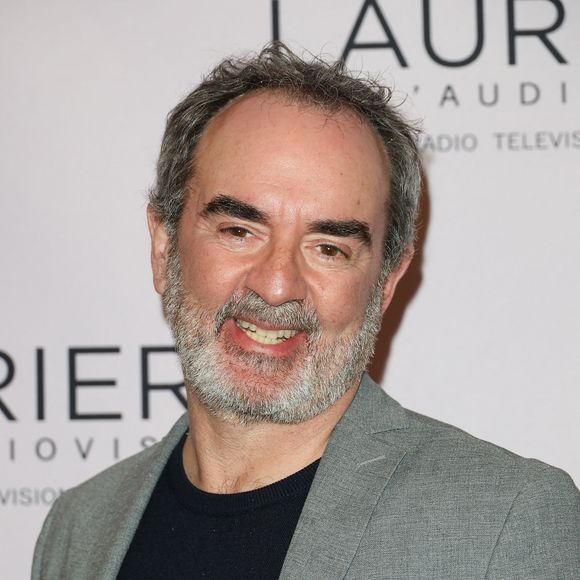 Bruno Solo - 29ème cérémonie des Lauriers de l'Audiovisuel au théâtre Marigny à Paris le 26 février 2024.  © Coadic Guirec/Bestimage