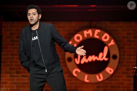 Jamel Debbouze présente les humoristes du Jamel Comedy Club sur la scène du palais Nikaia à Nice, le 27 février 2025. © Bruno Bebert / Bestimage