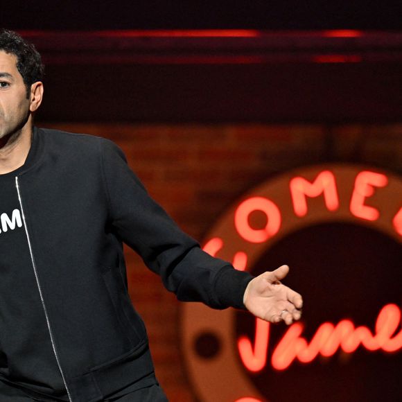 Jamel Debbouze présente les humoristes du Jamel Comedy Club sur la scène du palais Nikaia à Nice, le 27 février 2025. © Bruno Bebert / Bestimage