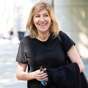 Exclusif - Amanda Sthers dédicace son livre "Lettre d'amour sans le dire" à la librairie Filigranes à Bruxelles le 25 juin 2020.
Crédit : ALAIN ROLLAND/ IMAGEBUZZ/ BESTIMAGE