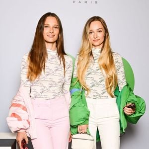 Les deux soeurs Smet à la Soirée Longchamp à Paris. Septembre 2023