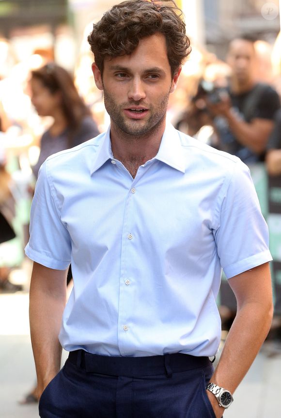 Penn Badgley - Les acteurs de la nouvelle série "You" arrivent chez Build Series à New York le 5 septembre 2018.