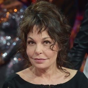 L'animateur a raconté avec humour avoir dû recadrer Christine Bravo, qui peinait à rester silencieuse durant le recueillement.
Exclusif - Isabelle Mergault - Enregistrement de l'émission "Le plus grand cabaret du monde" à La Plaine Saint-Denis, diffusée le 8 avril 2017. Le 4 avril 2017
© Giancarlo Gorassini / Bestimage