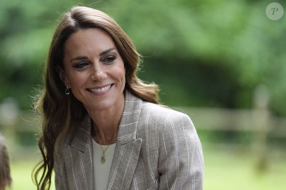 La princesse de Galles a visité une école appliquant la pédagogie Reggio à Reggio d’Émilie.

Catherine (Kate) Middleton, princesse de Galles, visite l'école maternelle Salvador Allende à Reggio Emilia (Italie), lors de son voyage consacré à la petite enfance.
© GOFF / Bestimage