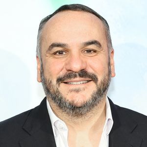 Il possède une maison discrète en périphérie du village, entourée d’animaux.

François-Xavier Demaison - Photocall de la soirée du 6ème Gala caritatif de l'Institut Rafaël et de la Zag Foundation, dédié à l'accompagnement des enfants en santé intégrative au Pavillon Gabriel à Paris le 12 novembre 2024. © Erez Lichtfeld/Bestimage