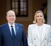 Son look était entièrement immaculé, de la veste aux chaussures.

Le prince Albert II de Monaco et la princesse Charlène de Monaco ont accueilli au Palais princier les ambassadeurs et représentants permanents des 46 États membres de l'organisation du Conseil de l'Europe, Monaco le 2 septembre 2026. © Olivier Huitel/Pool Monaco/Bestimage