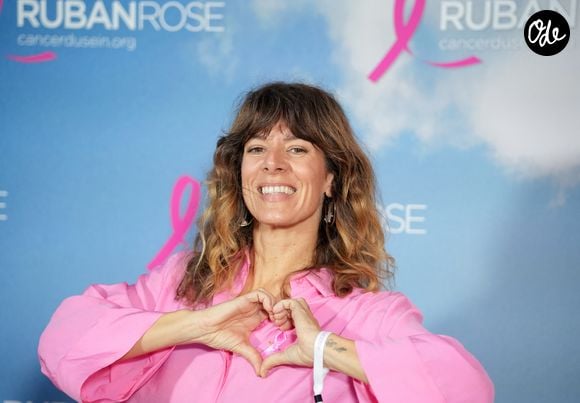Mais entre les tournages du jeu musical, les concerts avec la troupe L’Héritage Goldman et ses autres projets artistiques, son emploi du temps est particulièrement chargé.

Magali Ripoll - Soirée de lancement d’Octobre rose 2026 au pied de la Tour Eiffel, sur le Champ-de-Mars à Paris le 30 septembre 2026. © Anne-Sophie Guebey/Bestimage
