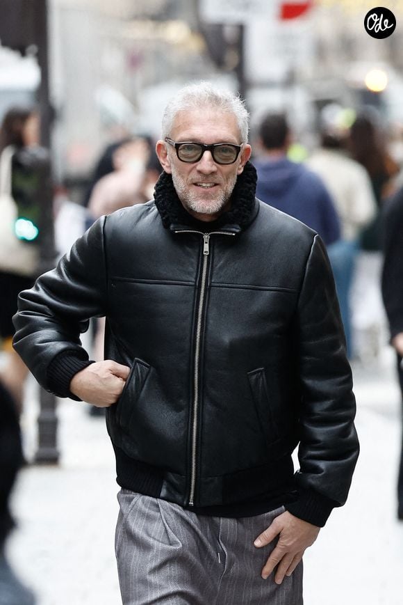 Vincent Cassel à la cérémonie en hommage à Tchéky Karyo en l'église Saint Roch à Paris le 13 novembre 2025.

Photo de Agence Bestimage