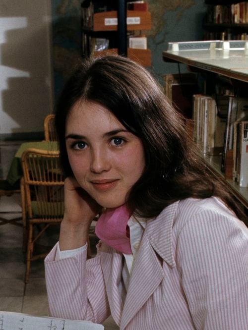 Isabelle Adjani : Cette maison dotée d'un jardin sublime, dans l'un des quartiers les plus chics de Paris, qu'elle a tant aimée