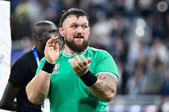 Remerciements des joueurs d'Irlande aux supporters - Andrew Porter (1 - Irlande) - Match de Coupe du monde de rugby entre l'Irlande et l'Ecosse (36-14) au Stade de France à Saint-Denis le 7 octobre 2023.
Crédit : Federico Pestellini / Panoramic / Bestimage