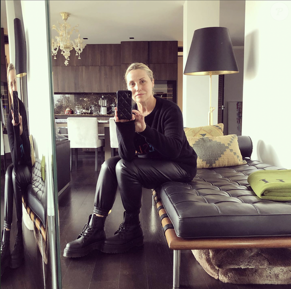 Sophie Favier, ancienne star de la télévision, a animé des émissions emblématiques telles que "Ciel, mon mardi !" et "Coucou c'est nous !"
Capture d'écran Instagram de @sophiefavier 