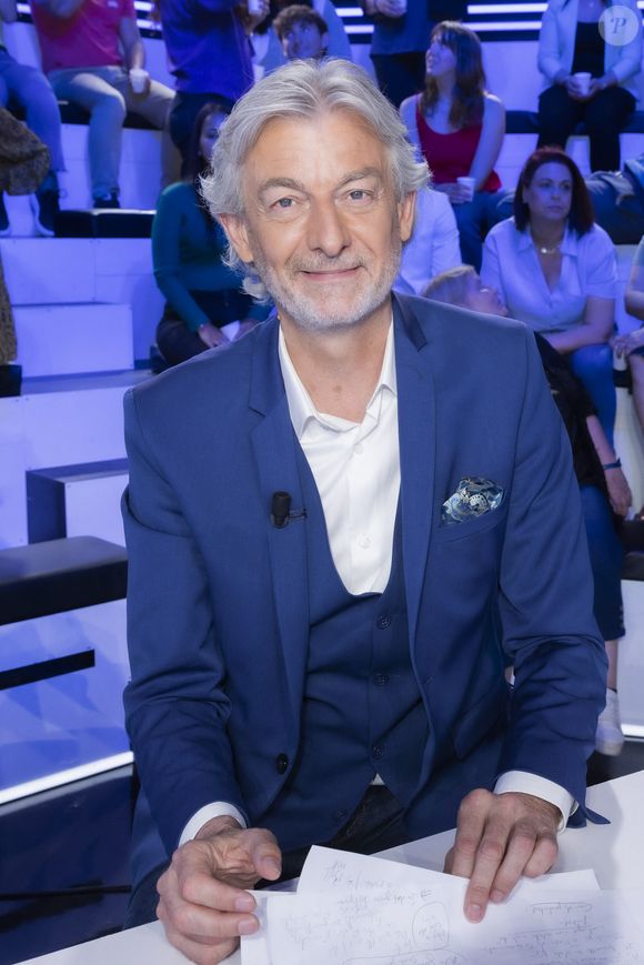 Exclusif - Gilles Verdez - Sur le plateau de l'émission TPMP (Touche Pas à Mon Poste) présentée en direct par C.Hanouna et diffusée sur C8 à Paris le 6 juin 2022. © Jack Tribeca / Bestimage