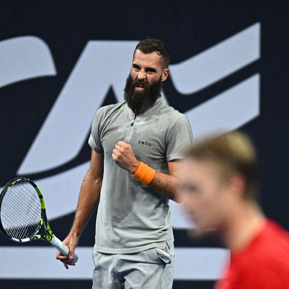 Benoit Paire (FRA) doit abandonner en raison d'une blessure au dos lors de son match au Challenger de Brest, Brest, France le 27 octobre 2022. Photo par Corinne Dubreuil/ABACAPRESS.COM