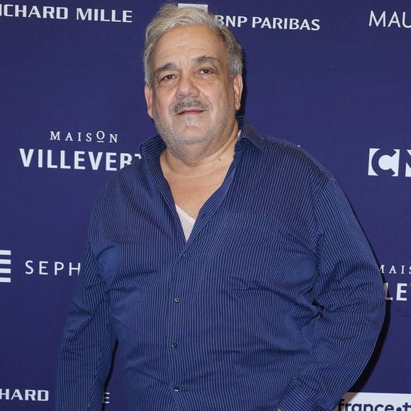 "Il y a des fois quand je gueule, ça m’arrive moins maintenant, j’ai l’impression d’être mon père".

Didier Bourdon assiste au photocall de la cérémonie d'ouverture dans le cadre du 17ème Festival du Film d'Angoulême à Angoulême, le 27 août 2024, France. Photo par Jerome Domine/ABACAPRESS.COM