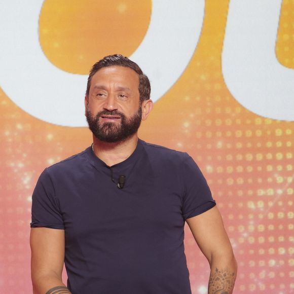 Cyril Hanouna sur le plateau de l'émission "Tout beau, tout n9uf" présentée par C.Hanouna, et diffusé en direct sur W9, Paris, France, le 3 octobre 2025. © Jack Tribeca / Bestimage