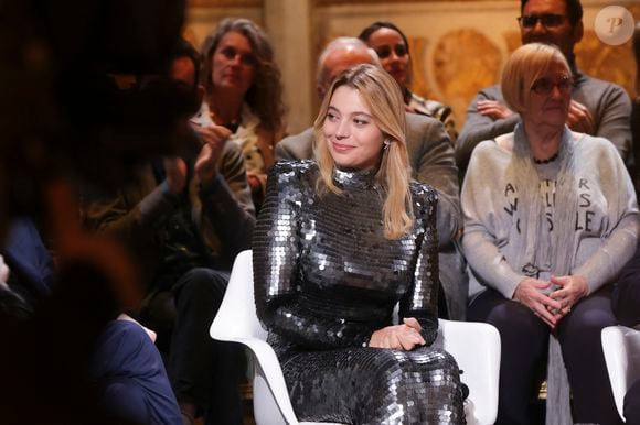 Exclusif - La chanteuse Santa d'Hyphen Hyphen - Enregistrement de l'émission "Le Grand Echiquier, le printemps à Versailles", présentée par C. Chazal et diffusée le 31 mars 2022 sur France 2. © Jack Tribeca / Bestimage