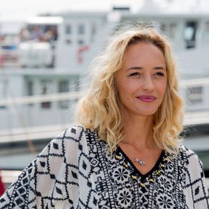 Hélène de Fougerolles - Photocall de "le secret d'Elise" dans le cadre du 17ème festival de fiction TV de La Rochelle sur le Vieux Port à La Rochelle le 11 septembre 2015