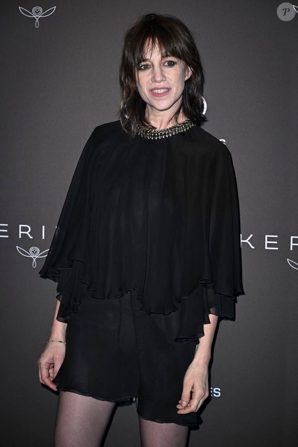 Charlotte Gainsbourg - Photocall du dîner "Women In Motion, Kering", Place de la Castre lors du 78ème Festival International du Film de Cannes le 18 mai 2025. © Olivier Borde/Bestimage