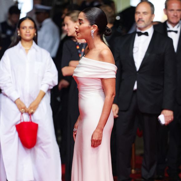 Leïla Bekhti - Montée des marches du film « Alpha » lors du 78ème Festival International du Film de Cannes, au Palais des Festivals à Cannes. Le 19 mai 2025
© Jacovides-Moreau / Bestimage