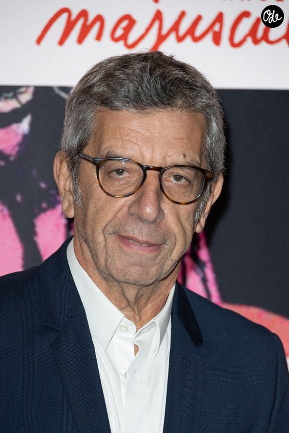 Michel Cymes assiste au Gala d'Enfance Majuscule à la salle Gaveau, le 10 décembre 2025 à Paris, en France. Photo : Nasser Berzane/ABACAPRESS.COM