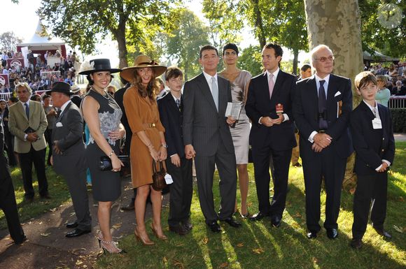 Racheté par le groupe France Pierre en 2001, aucun projet n'a pu aboutir à cause d'un litige juridique.

Le baron Édouard de Rothschild en famille - 90e Qatar Prix de l'Arc de Triomphe à l'hippodrome de Longchamp