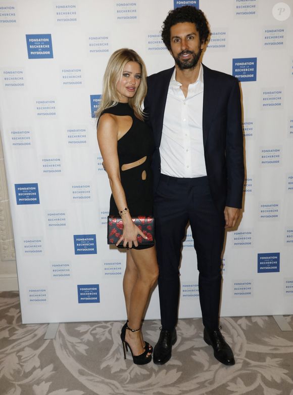 Sixteen Saldmann, Jonathan Anguelov (fondateur de Aircall valorisée à 1 milliard) à la soirée de gala pour la Fondation de la Recherche en Physiologie, "Les Stéthos d'Or" au Four Seasons Hôtel George V à Paris le 24 mars 2025. ©
Marc Ausset-Lacroix/Bestimage