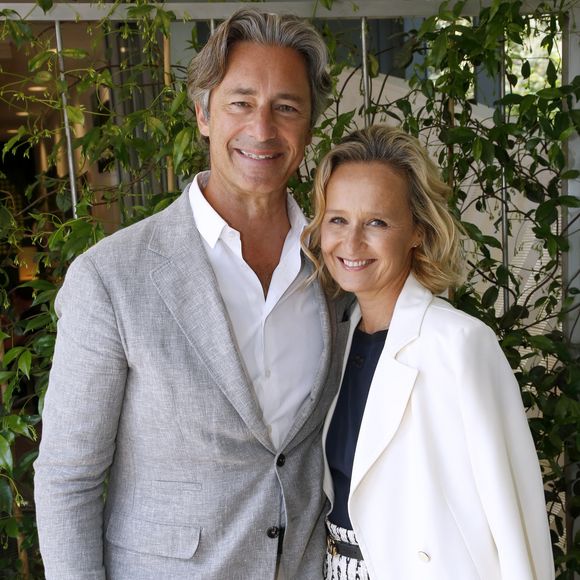 Laurent Solly (Président de Facebook France) et sa femme Caroline Roux aux Internationaux de France de Tennis de Roland Garros 2023 - Jour 06 - à Paris, France, le 2 juin 2023. © Bertrand Rindoff/Bestimage