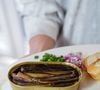 Trois nutritionnistes confirment les multiples bienfaits de ce petit poisson.

Selon les spécialistes, consommer des sardine en conserve est recommandé dans le cadre d'un régime sain