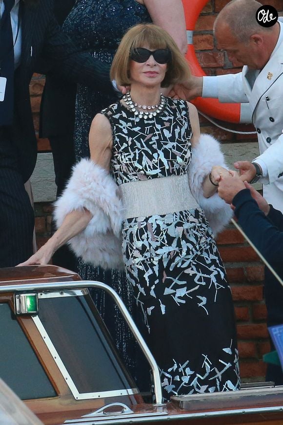 Anna Wintour assiste à la réception de mariage de George Clooney et Amal Alamuddin le 27 septembre 2014 à Venise, en Italie. Photo : Xposure/Abaca