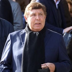Jean-Pierre Foucault - Sorties des obsèques de Etienne Mougeotte en l'église Saint-François-Xavier à Paris. Le 13 octobre 2021
© Jacovides-Clovis / Bestimage