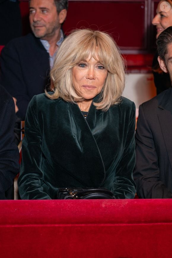 Brigitte Macron lors de la Fashion Week de Paris au Cirque d'Hiver Bouglione, le 27 janvier 2026. 

Photo : Pierre Perusseau / Bestimage