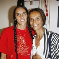 "Gérard avait tellement voulu cette enfant" : Karine Silla se souvient de la naissance de leur fille Roxane Depardieu, l'acteur partagé entre deux femmes