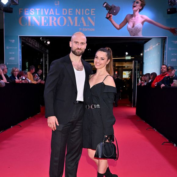 Denitsa Ikonomova et son compagnon François Alu - Tapis rouge lors de la 7ème édition du festival Cinéroman au Pathé gare du Sud à Nice le 1er Octobre 2025. © Bebert-Jacovides/Bestimage