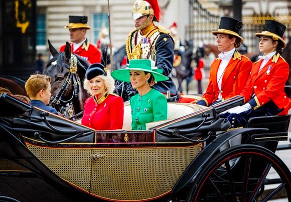 La reine consort Camilla Parker Bowles, Kate Catherine Middleton, princesse de Galles, le prince George de Galles - La famille royale d'Angleterre lors du défilé "Trooping the Colour" à Londres. Le 17 juin 2023