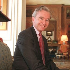Bernard Arnault dans son bureau - archives AGENCE / BESTIMAGE