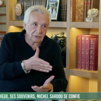 "Johnny voulait toujours pisser plus loin" : Michel Sardou ne mâche pas ses mots sur sa rivalité avec l'idole des jeunes