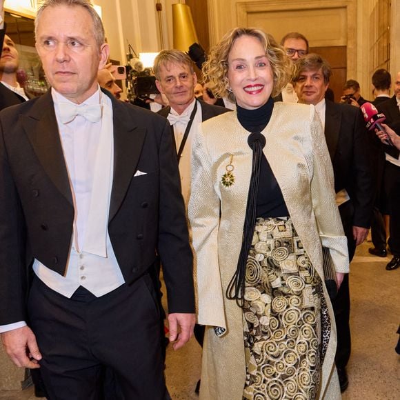 Sharon STONE - Les célébrités lors du "Bal de l'Opéra de Vienne 2026" à l'Opéra d'État de Vienne, le 12 février 2026.